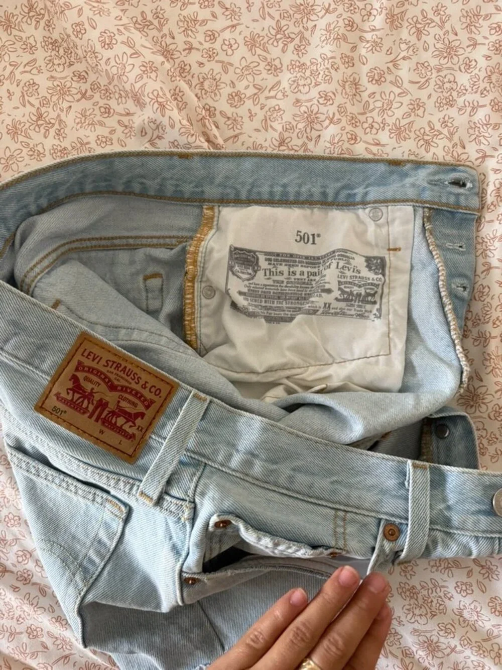 LEVIS shorts